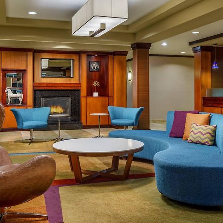 Отель Fairfield By Marriott Peoria East Экстерьер фото